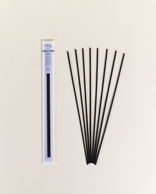 Etui de 8 brins noirs 30cm pour Bouquet parfumé